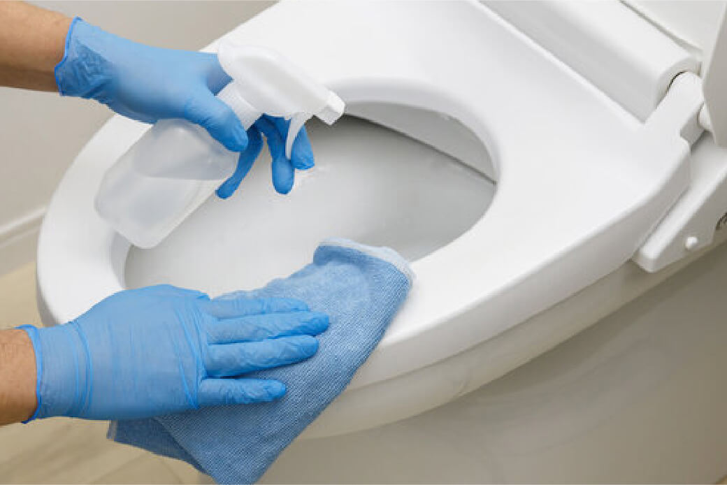 トイレクリーニング